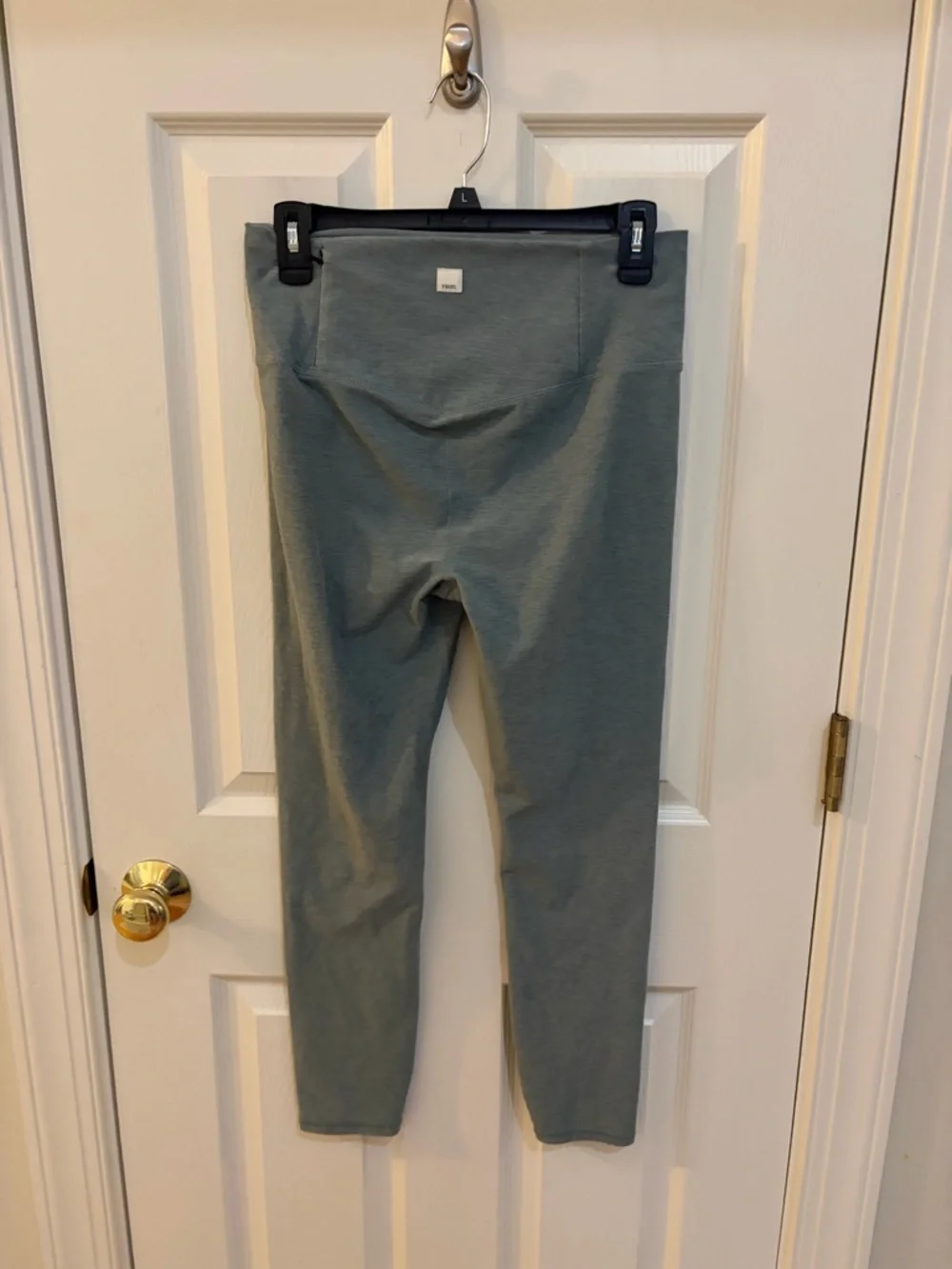 Vuori Clean Elevation High Rise 7/8 Leggings - Heathered Seafoam Green - Picture 4 of 7